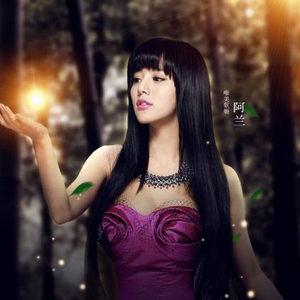 学女脱小内内喷水自慰
