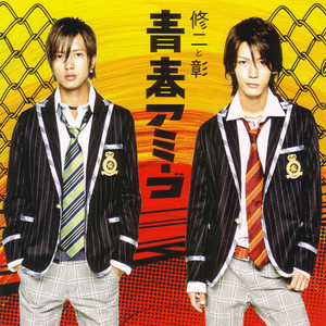 学女脱小内内喷水自慰
