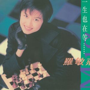 学女脱小内内喷水自慰
